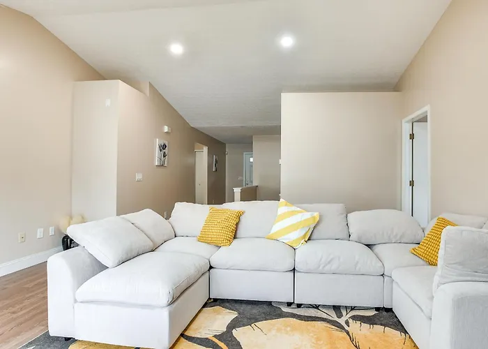 8 Mi To Downtown: Pet-friendly Holiday home Columbus