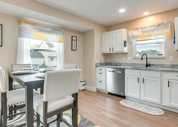 Holiday home 8 Mi To Downtown: Pet-friendly Columbus