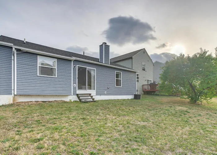 8 Mi To Downtown: Pet-friendly Holiday home Columbus